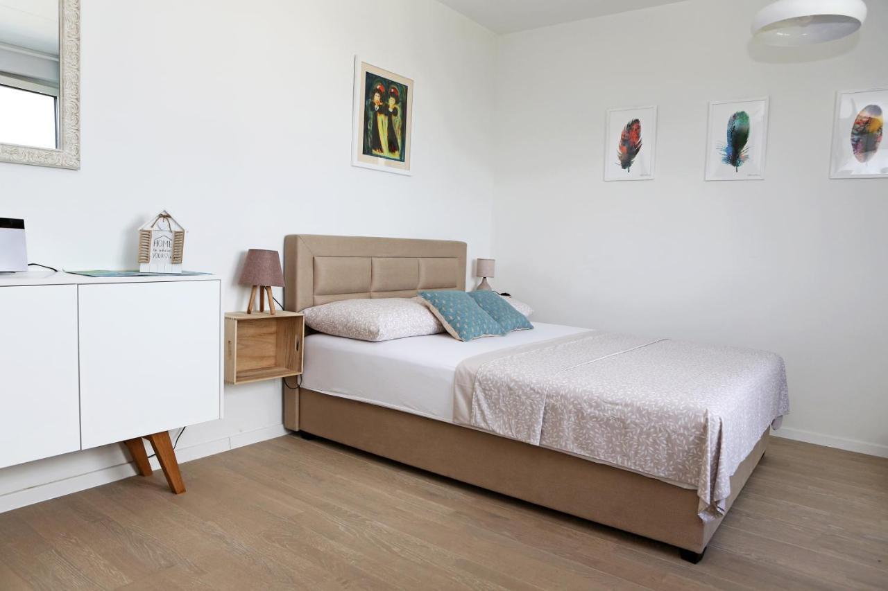 Studio Apartment Camino With Parking Задар Екстериор снимка